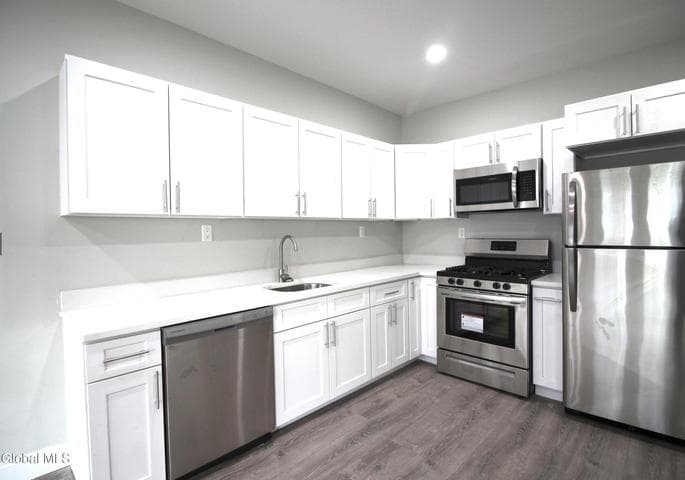 199 N Lake Avenue, Albany, NY, photo 3