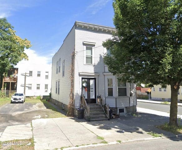 187 N Lake Avenue, Albany, NY, photo 1