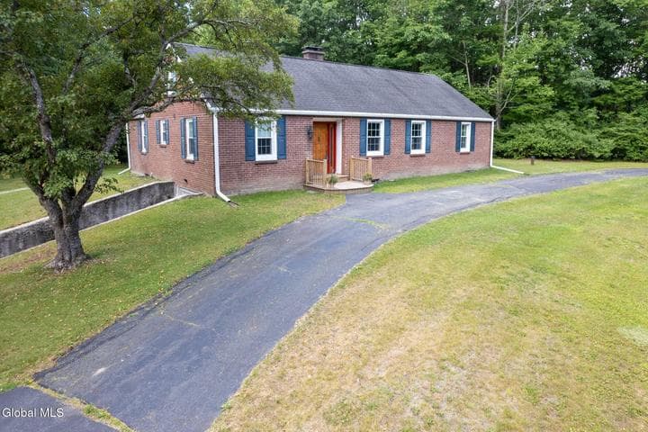 287 Thais Road, Averill Park, NY, photo 1