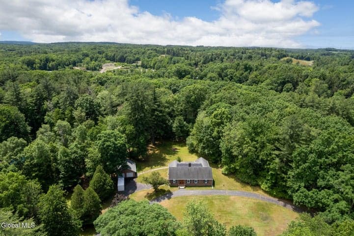 287 Thais Road, Averill Park, NY, photo 5