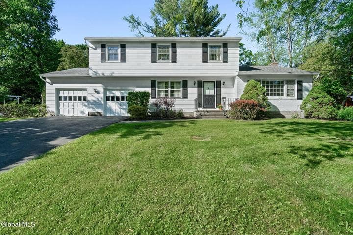 21 Laury Lane, Glenville, NY, photo 2