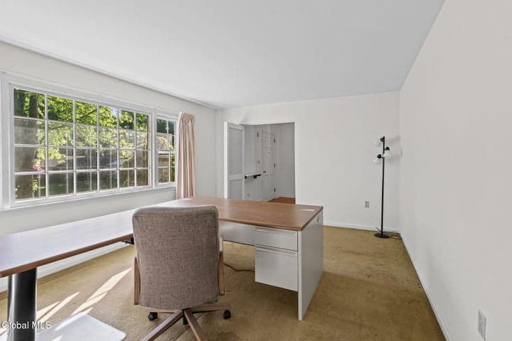21 Laury Lane, Glenville, NY, photo 5