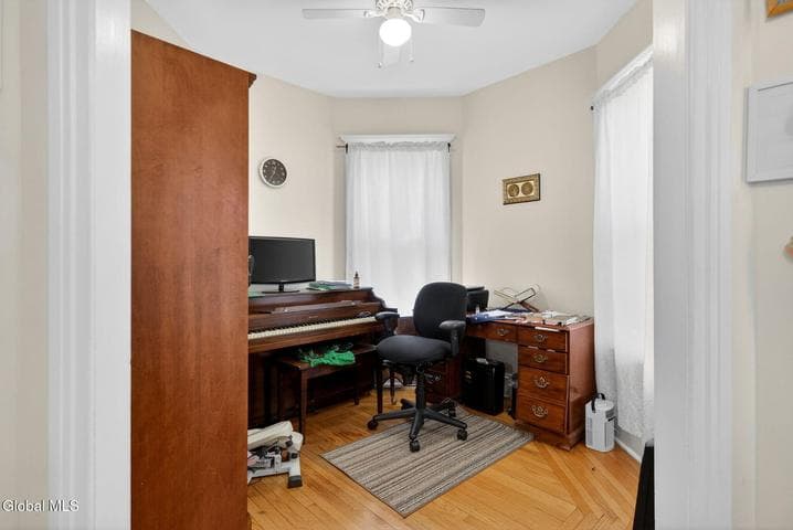 1043 Glenwood Boulevard, Schenectady, NY, photo 4