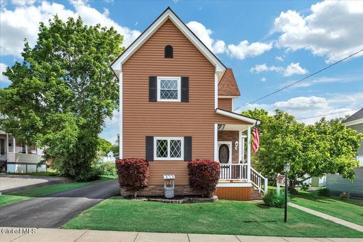 105 Mason Street, Johnstown, NY, photo 2