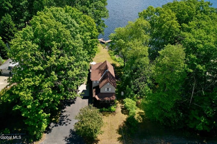 205 Houseman Street, Northampton, NY, photo 2