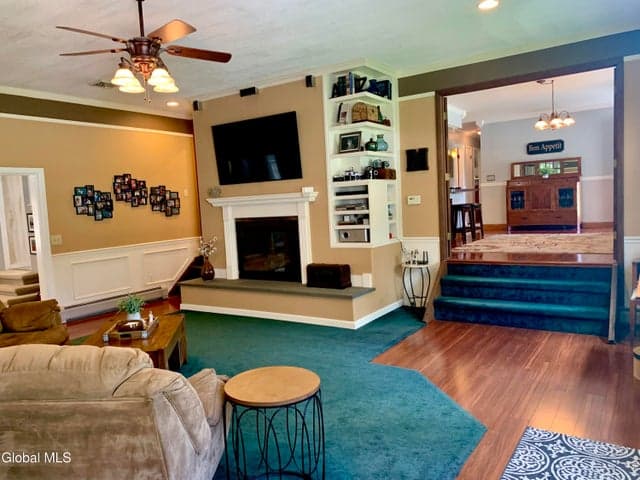 15 Algonquin Drive, Queensbury, NY, photo 5