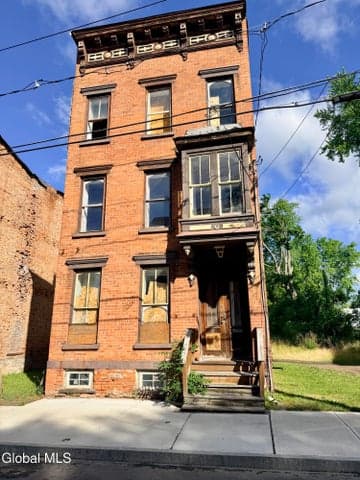 13 Lexington Avenue, Albany, NY, photo 1