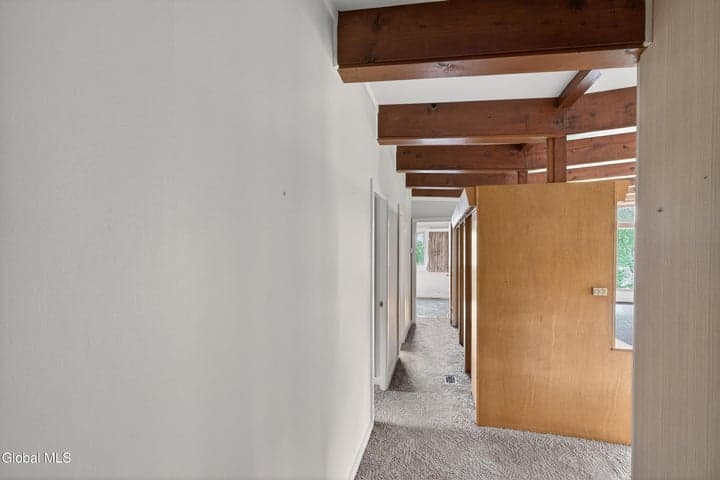 323 Oakridge Drive, Rotterdam, NY, photo 3