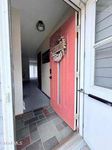 54 Velina Drive, Guilderland, NY, photo 3