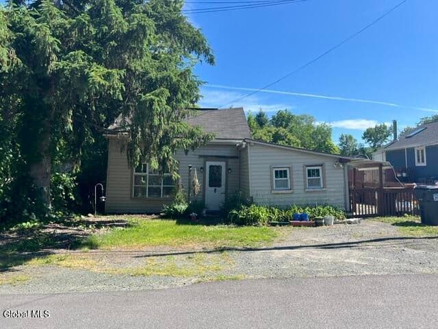323 Oakhurst Street, Troy, NY, photo 1
