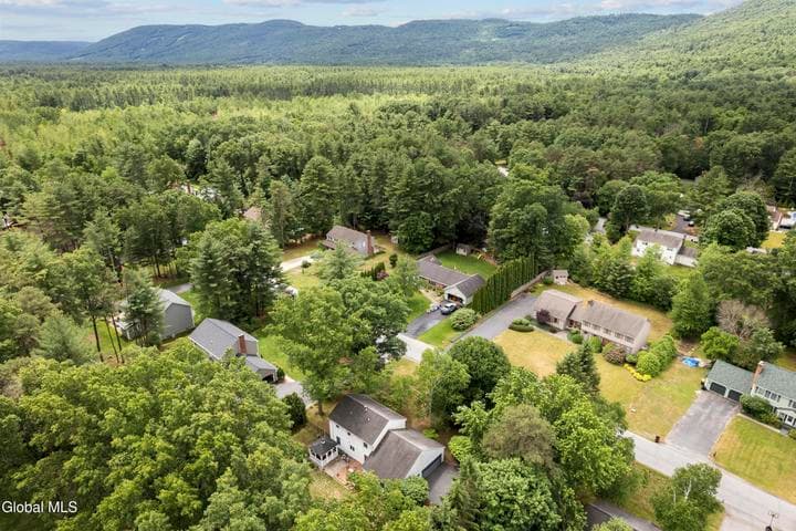 13 Sugar Pine Road, Queensbury, NY, photo 5