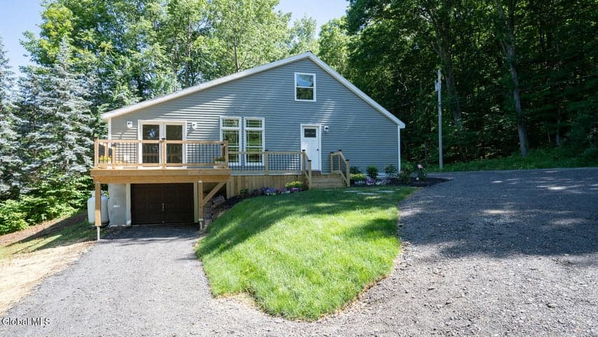 205 McClellan Road, Nassau, NY, photo 2