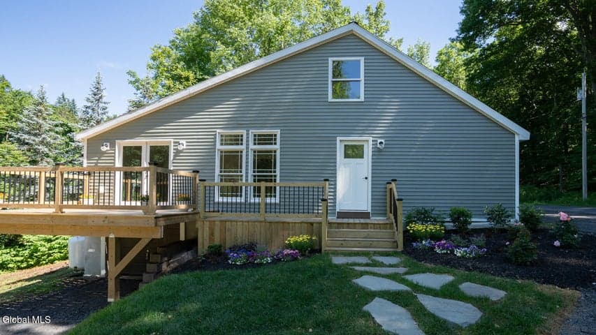 205 McClellan Road, Nassau, NY, photo 1