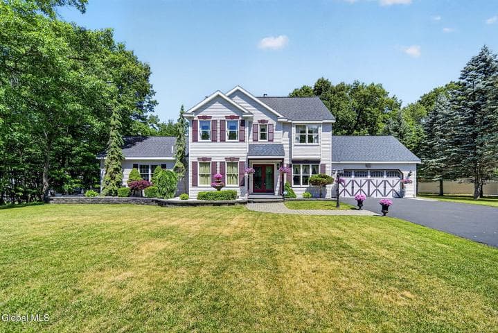 10 Victorian Drive, Poestenkill, NY, photo 1