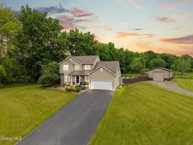 7 Oneida View Drive, Schroeppel, NY, photo 1