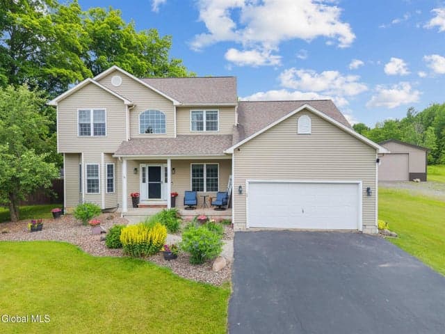7 Oneida View Drive, Schroeppel, NY, photo 2