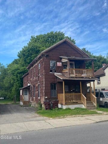 82 Spring Street, Gloversville, NY, photo 2