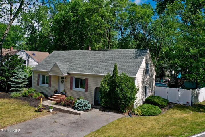 69 Gipp Road, Albany, NY, photo 4