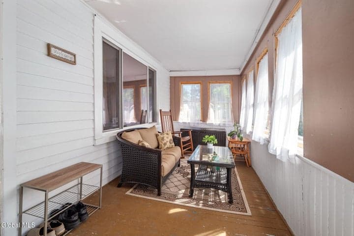 901 S Holmes Street, Schenectady, NY, photo 3