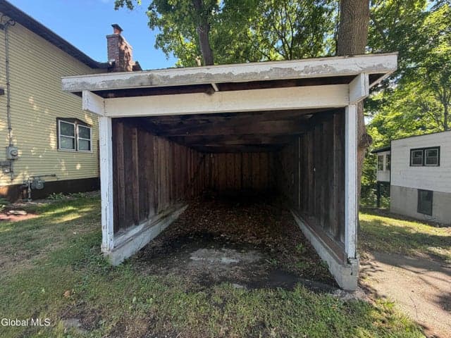 1886 Highland Avenue, Troy, NY, photo 3