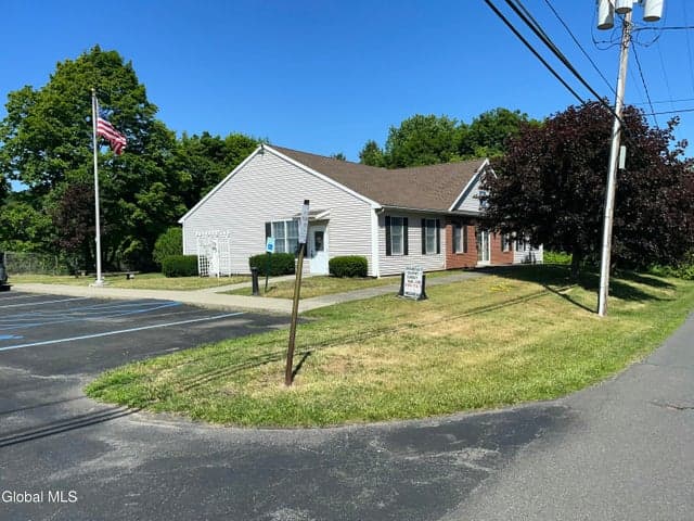 76 Grace Street, Waterford, NY, photo 3