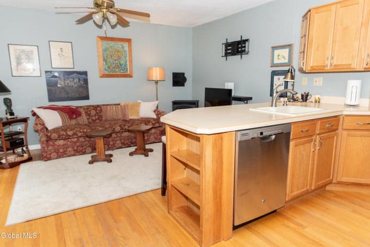 618 Orlinda Avenue, Glenville, NY, photo 4