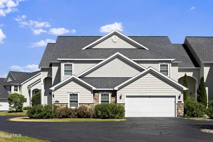 1 Milner Court, Albany, NY, photo 2