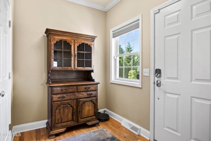 1 Milner Court, Albany, NY, photo 4