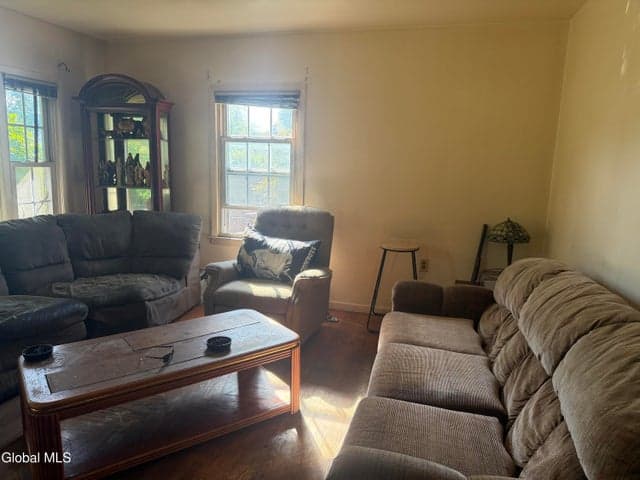 22 Michigan Avenue, East Greenbush, NY, photo 3