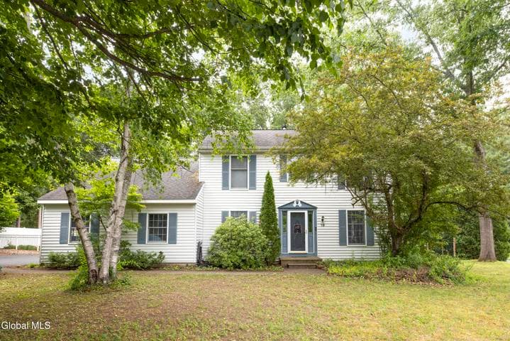 13 Sugar Pine Road, Queensbury, NY, photo 1