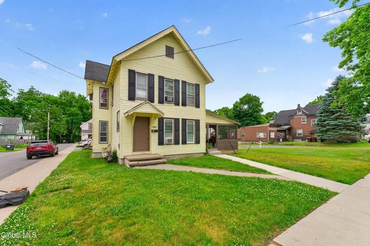 190 South Street, Glens Falls, NY, photo 1