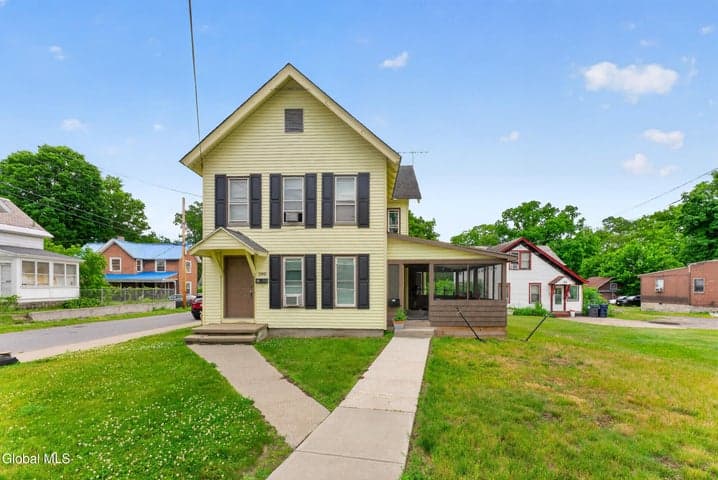 190 South Street, Glens Falls, NY, photo 3