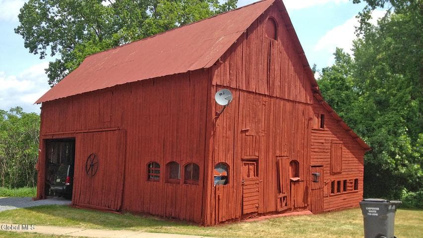 103 Sisson Road, South Glens Falls, NY, photo 3