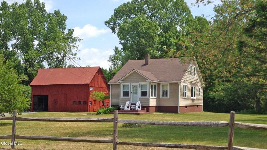 103 Sisson Road, South Glens Falls, NY