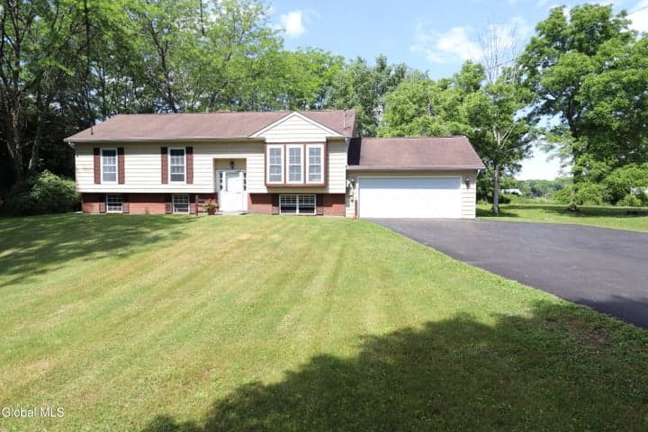 52 Biechman Road, Coeymans, NY, photo 1