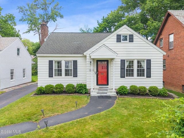 1548 Myron Street, Niskayuna, NY, photo 1