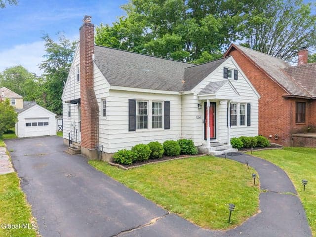 1548 Myron Street, Niskayuna, NY, photo 2