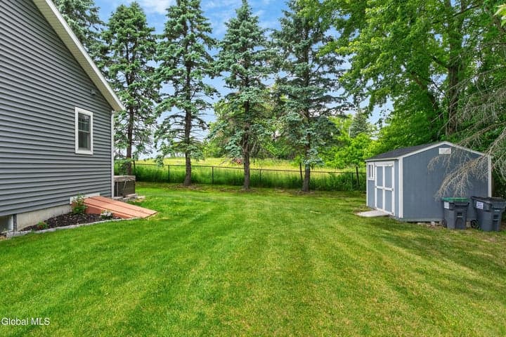 97 Johnson Road, Halfmoon, NY, photo 4