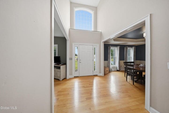 29 Heritage Court, Cohoes, NY, photo 4