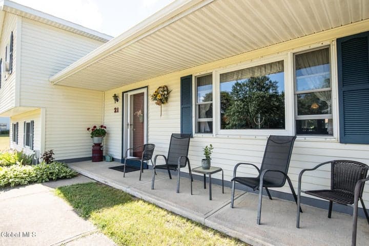 21 Country Acres Drive, Hudson Falls, NY, photo 5