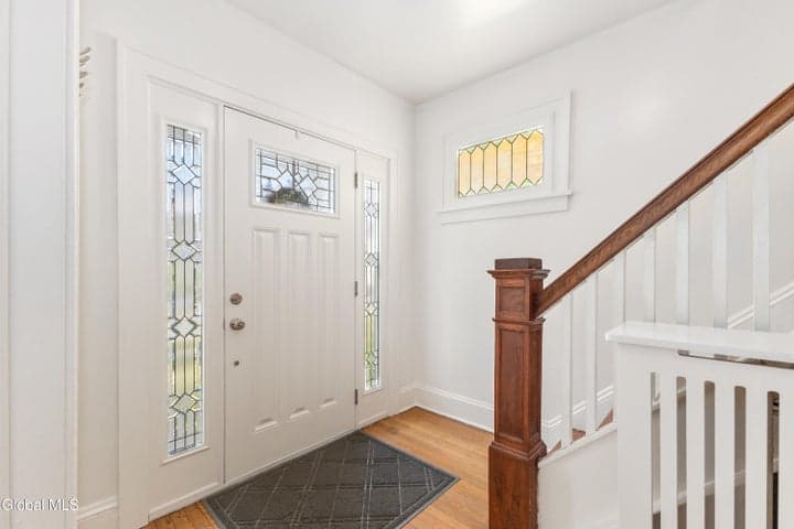 39 Hawthorne Avenue, Albany, NY, photo 2