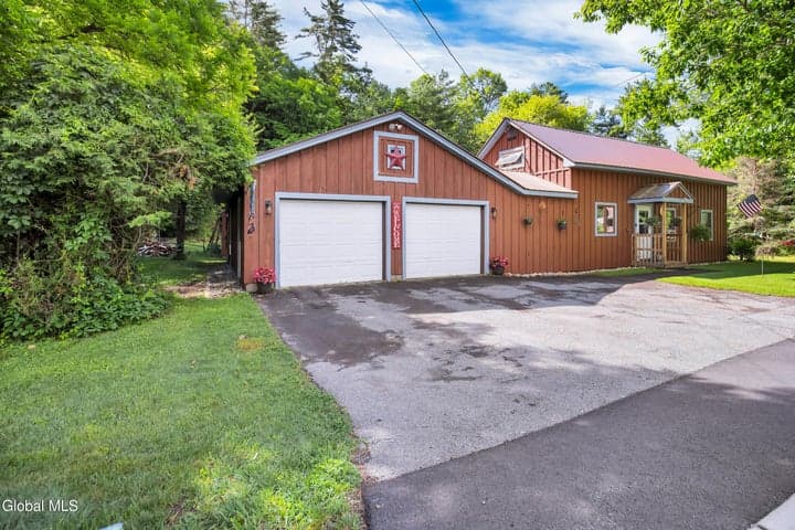 40 Lake Tour Road, Lake Luzerne, NY, photo 2