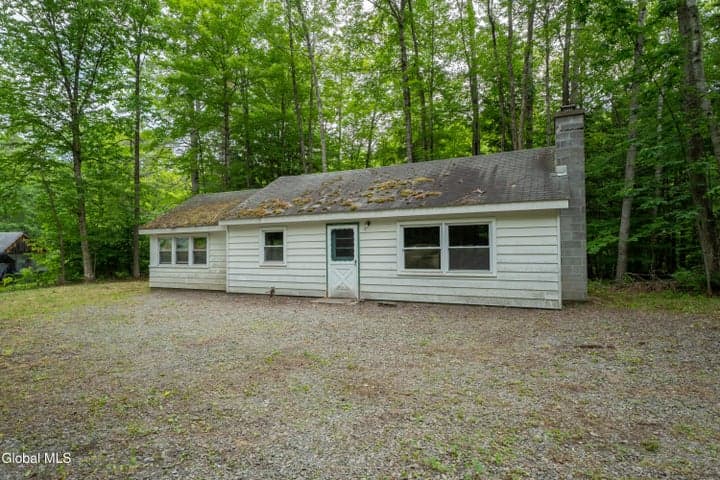978 W Mountain Co Rt 10, Day, NY, photo 1
