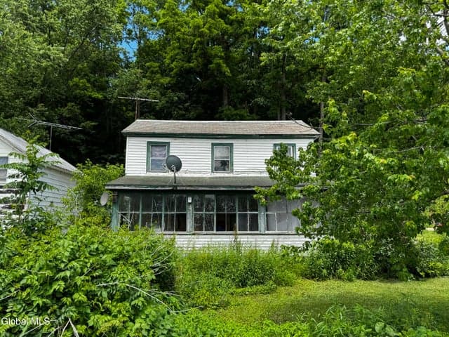 21 River Road, White Creek, NY, photo 4