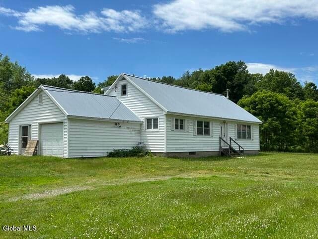 90 Tomhannock Road, Valley Falls, NY, photo 2