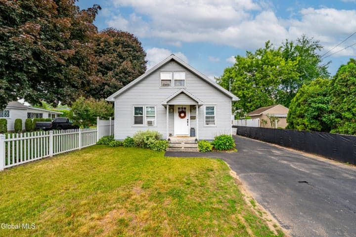 3256 Williams Street, Rotterdam, NY, photo 2