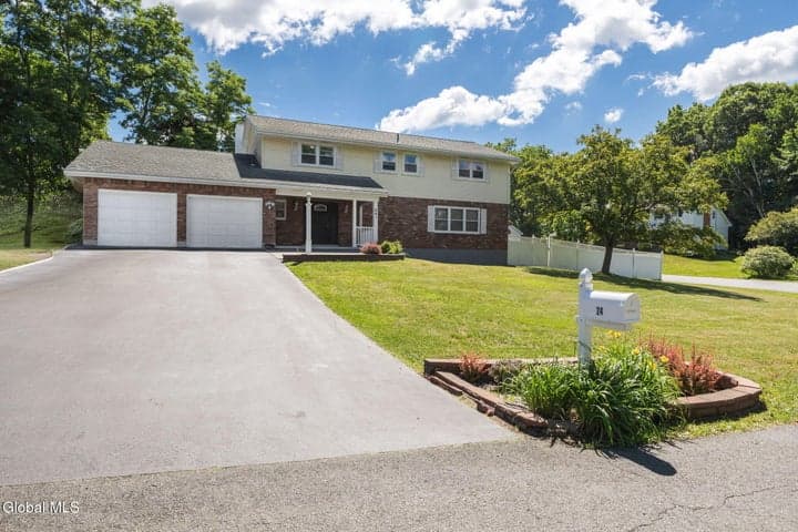 24 Schalren Drive, Latham, NY, photo 2