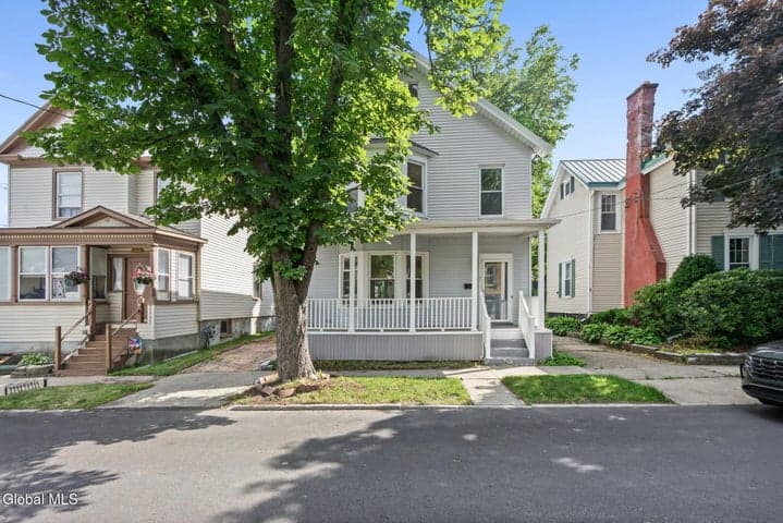 3 Ball Place, Watervliet, NY, photo 2