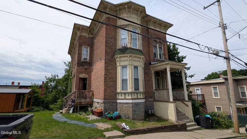 22 Union Street, Amsterdam, NY, photo 1
