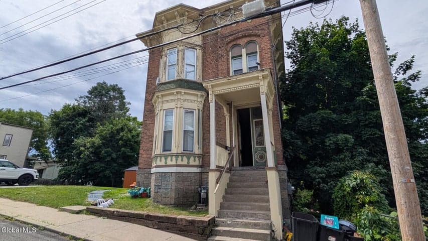 22 Union Street, Amsterdam, NY, photo 2